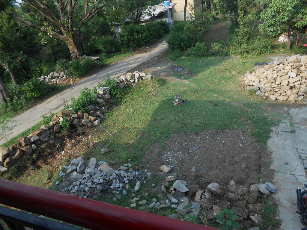 Mohinder & Mohindra Home Stay Bīr Dış mekan fotoğraf
